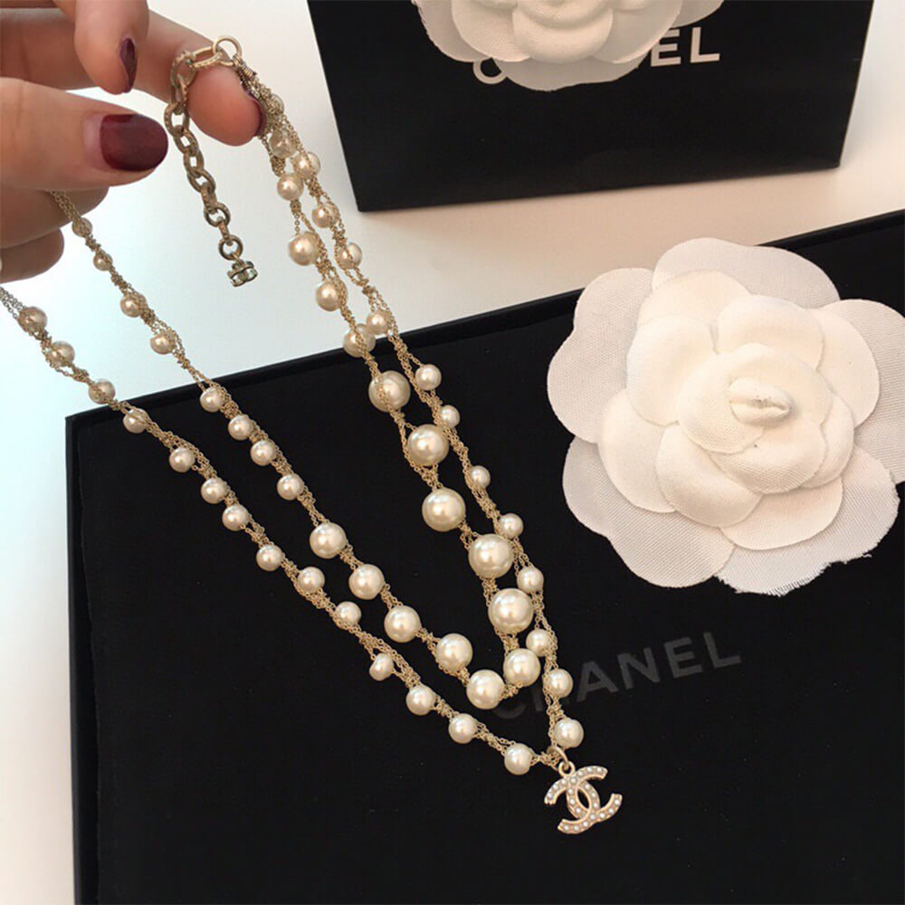Ch**el PEARL NECKLACE