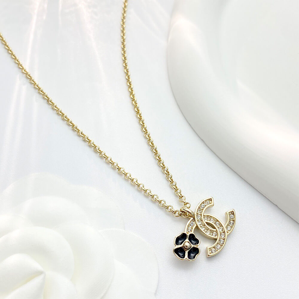 Ch**el NECKLACE