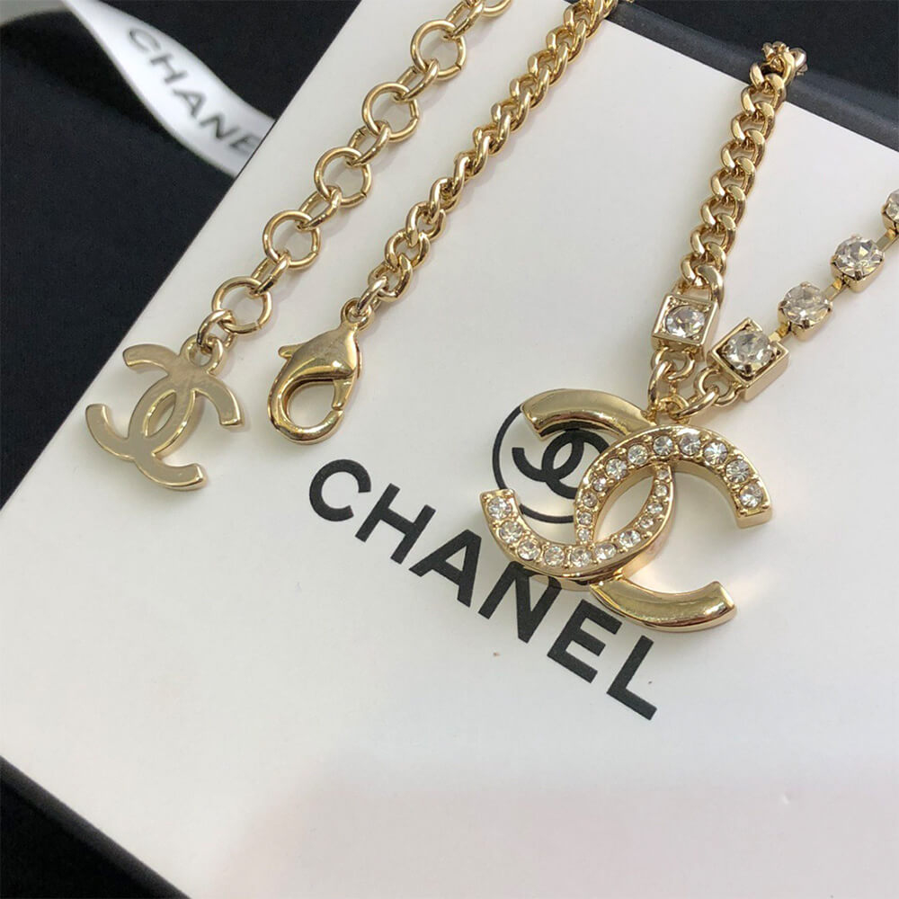 Ch**el NECKLACE