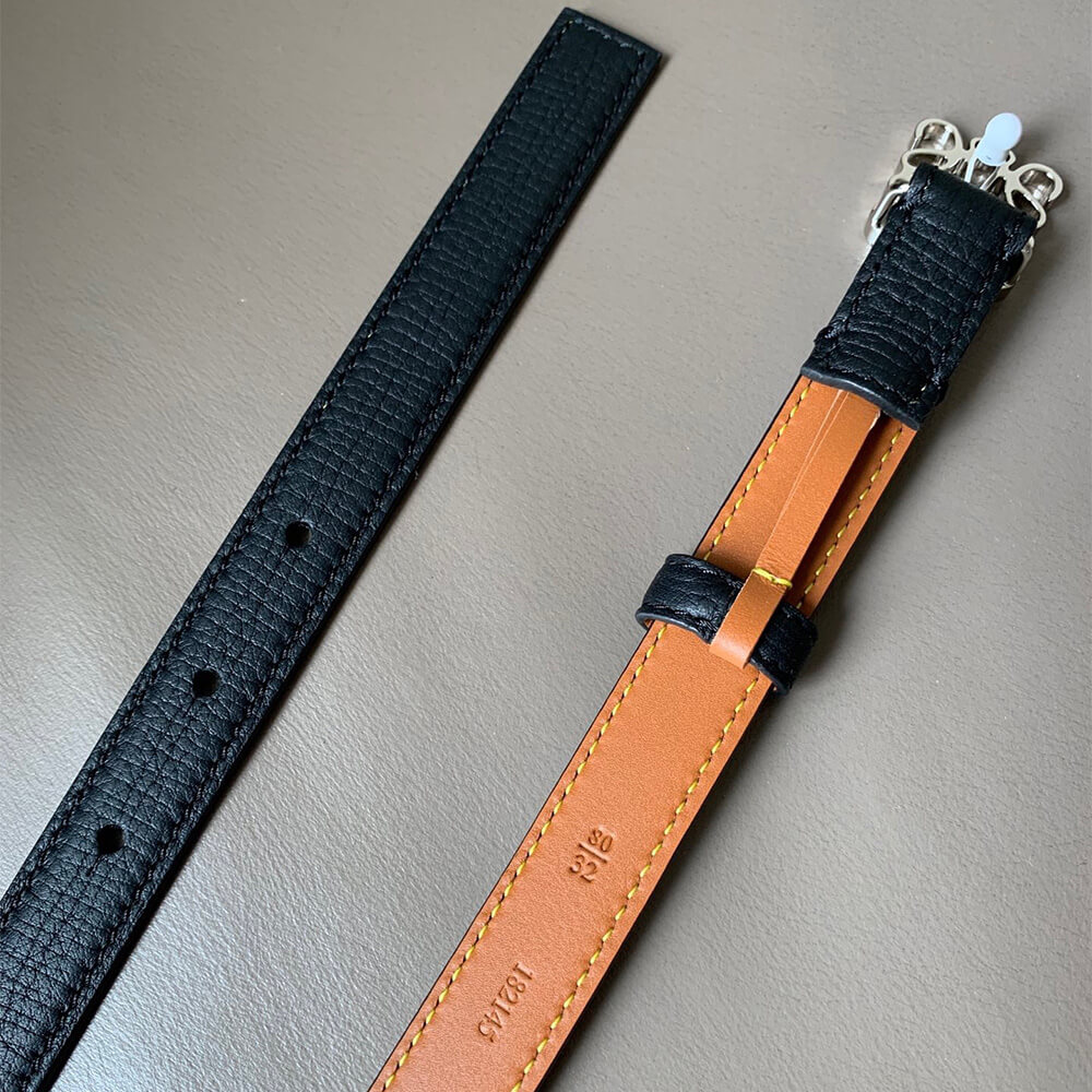 L0ew* Anagram belt in pebble grain calfskin 20mm