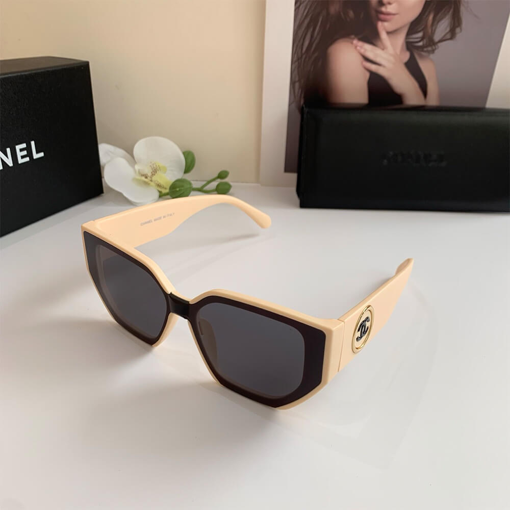 Ch**el SUNGLASSES