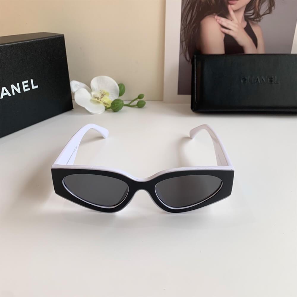 Ch**el SUNGLASSES