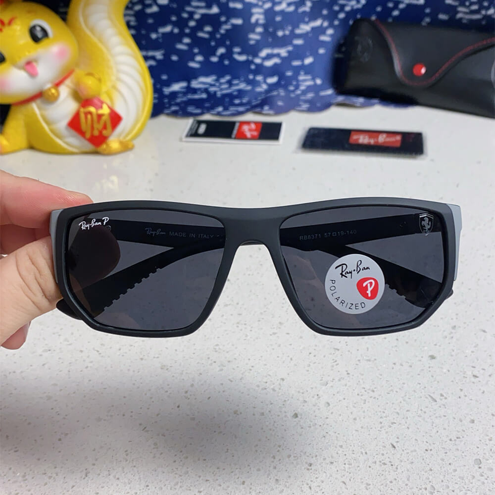 RAY-BAN SUNGLASSES