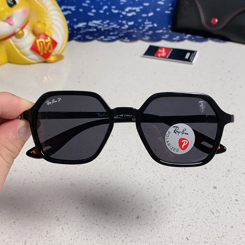 RAY-BAN SUNGLASSES