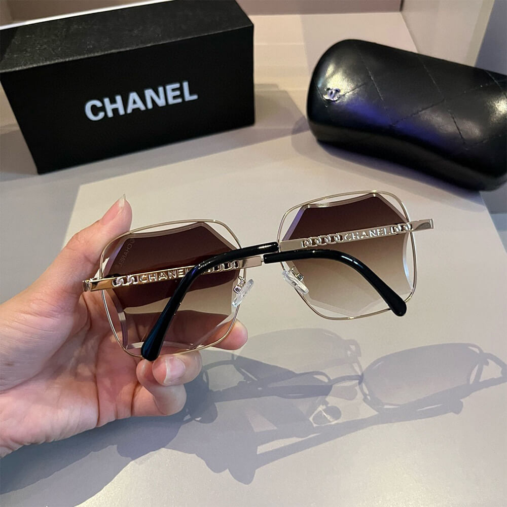 Ch**el SUNGLASSES