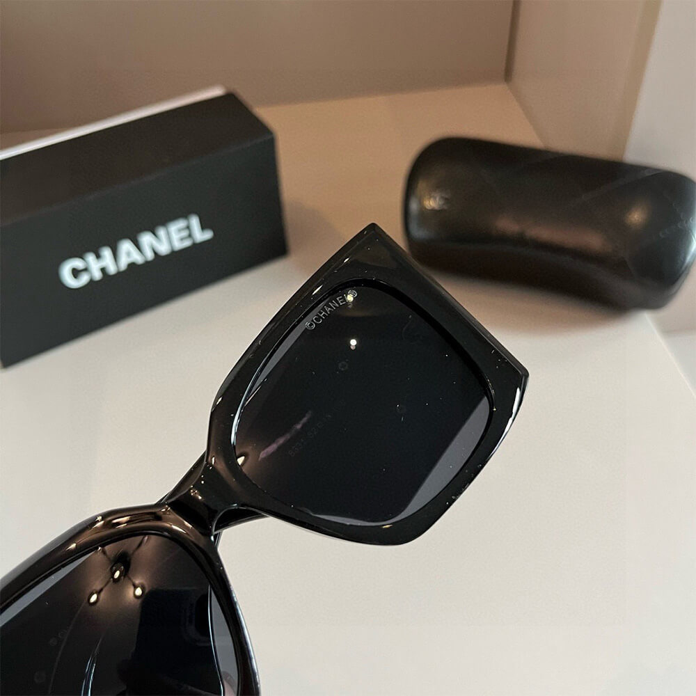 Ch**el SUNGLASSES