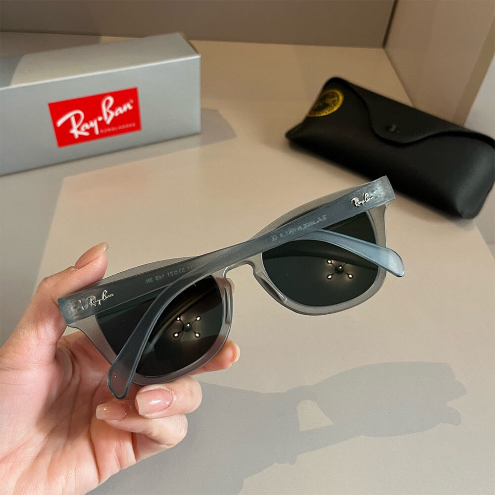 RAY-BAN SUNGLASSES