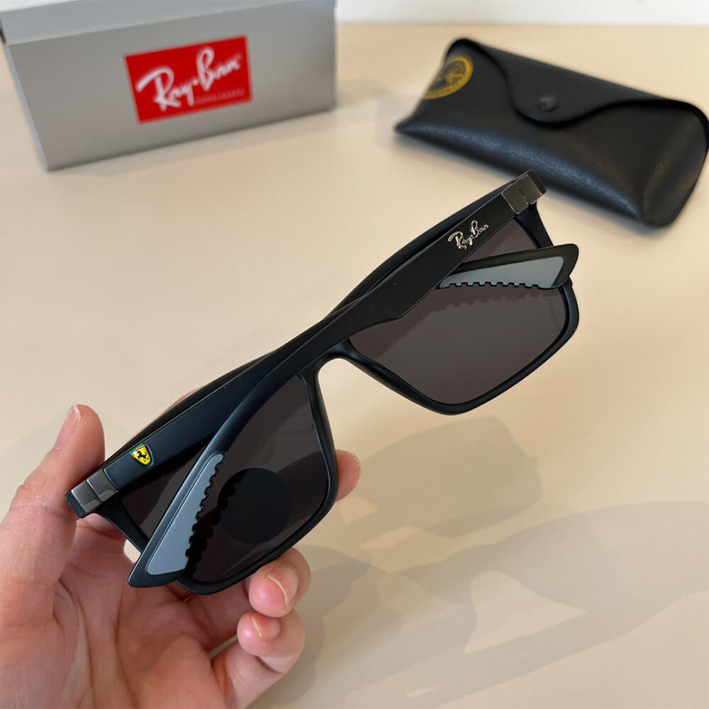 RAY-BAN SUNGLASSES