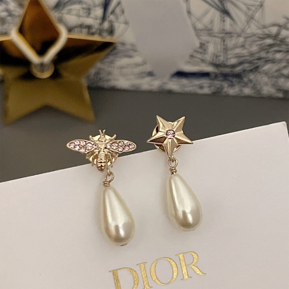 D10r PEARL EARRINGS