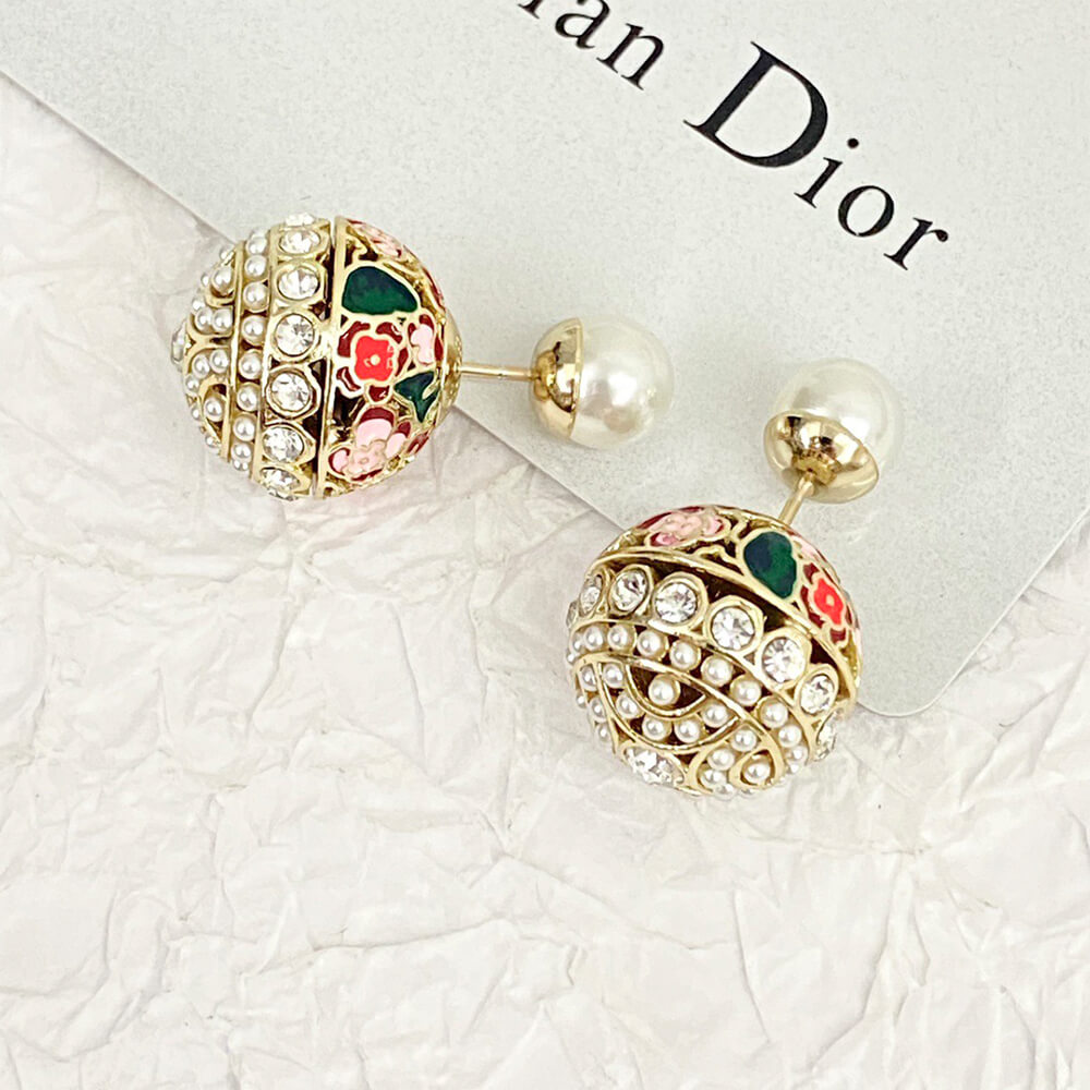 D10r EARRINGS
