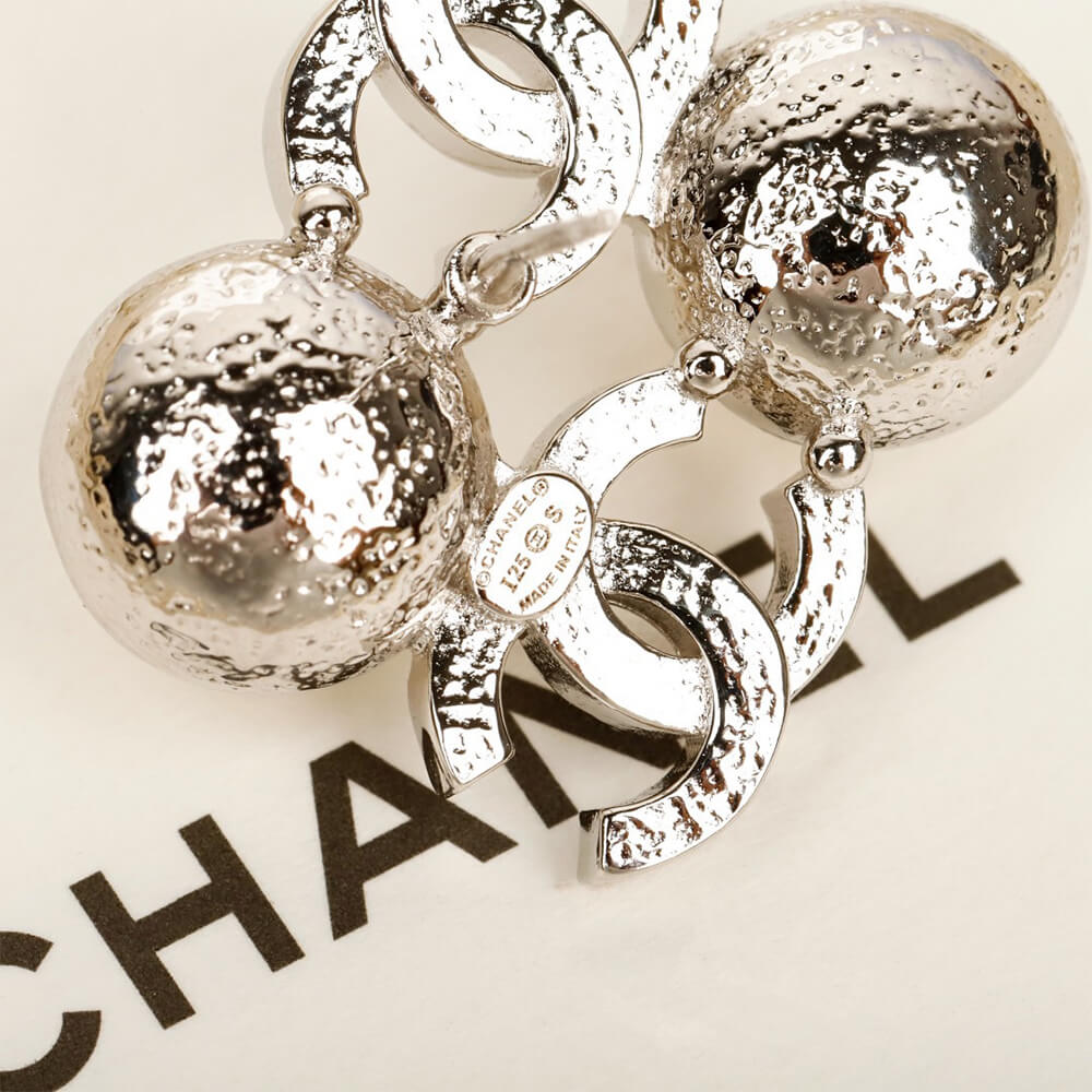 Ch**el D1am0nd EARRINGS