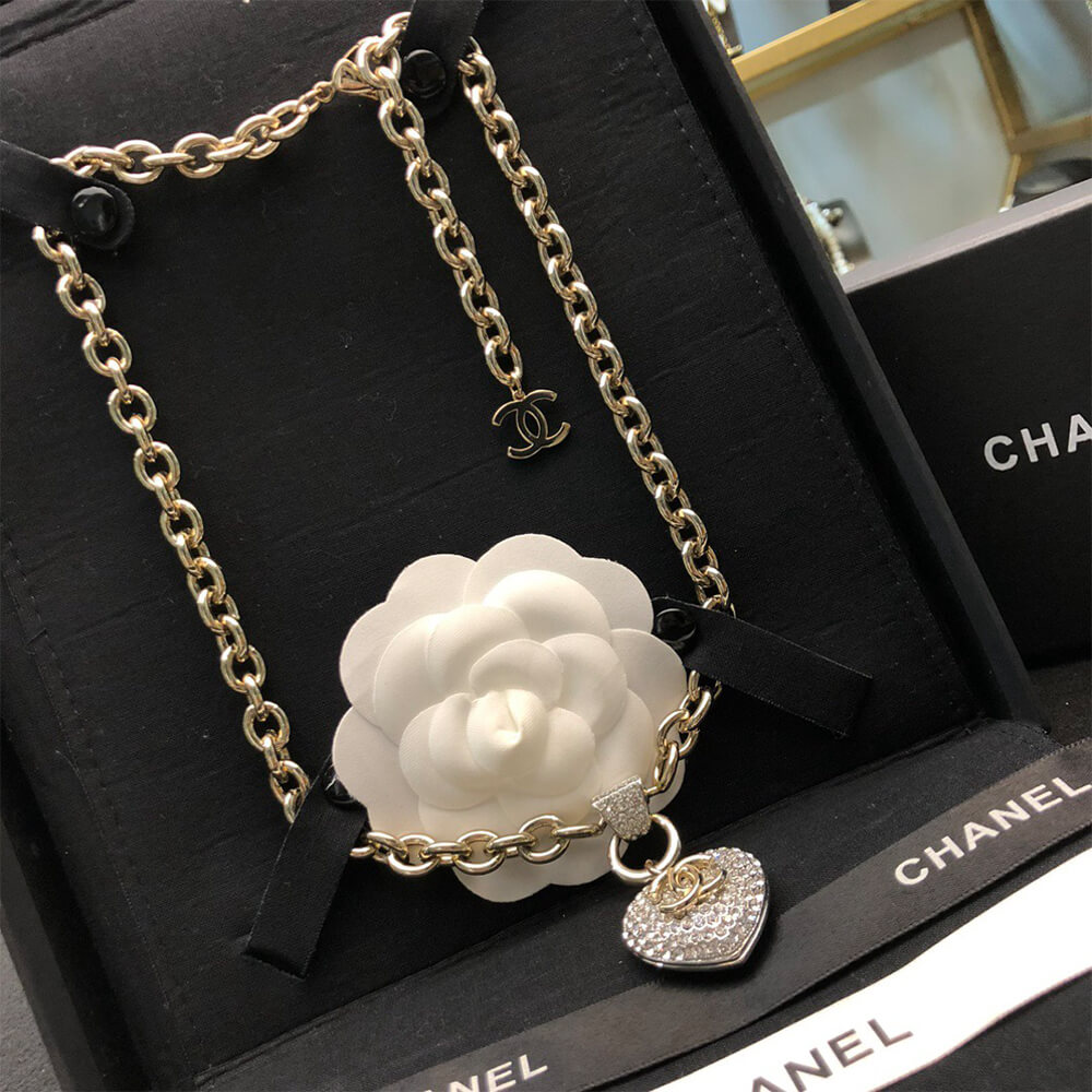 Ch**el Necklace
