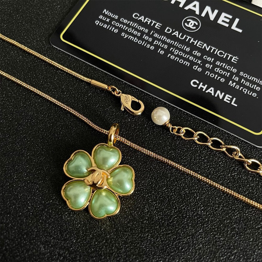 Ch**el Necklace
