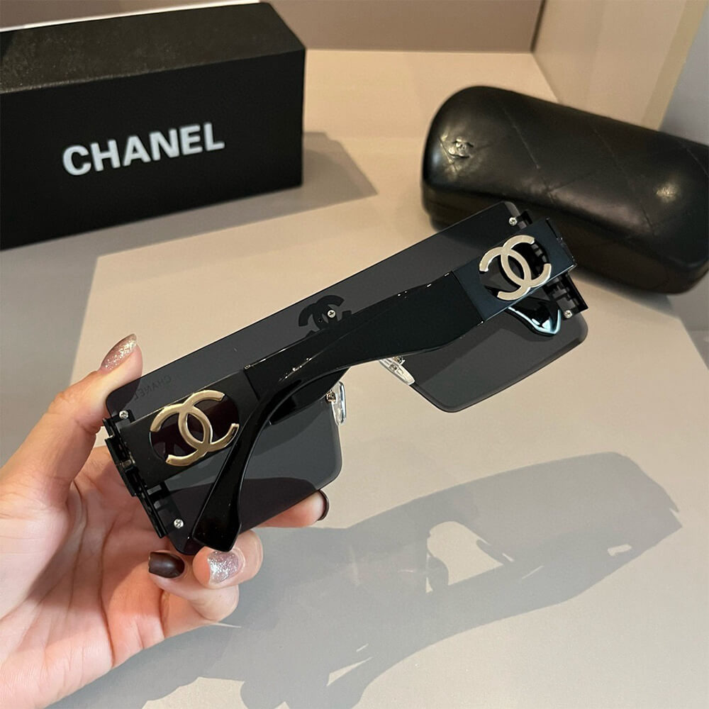 Ch**el SUNGLASSES
