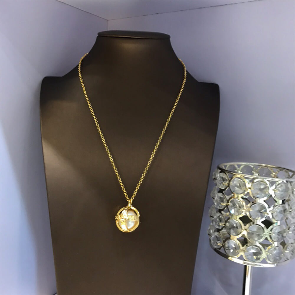 Ch**el Necklace