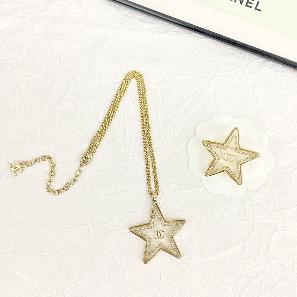 Ch**el Necklace