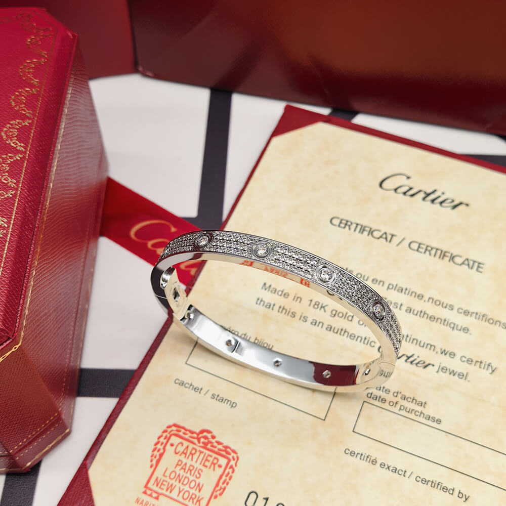 Ca*t1er LOVE bracelet, classic model