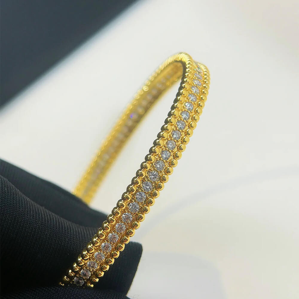 V*n Cl**f & Arpels Perlée D1am0nds bracelet, 1 row, medium model