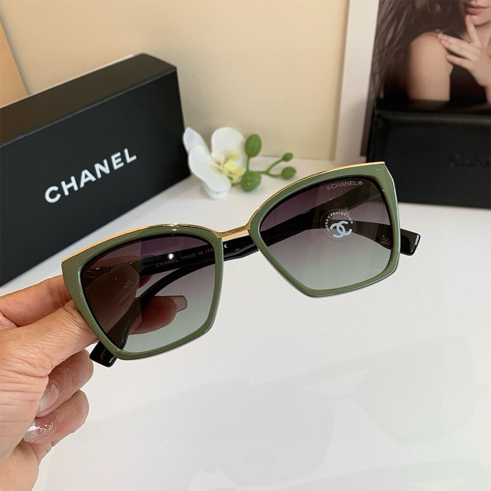 Ch**el SUNGLASSES
