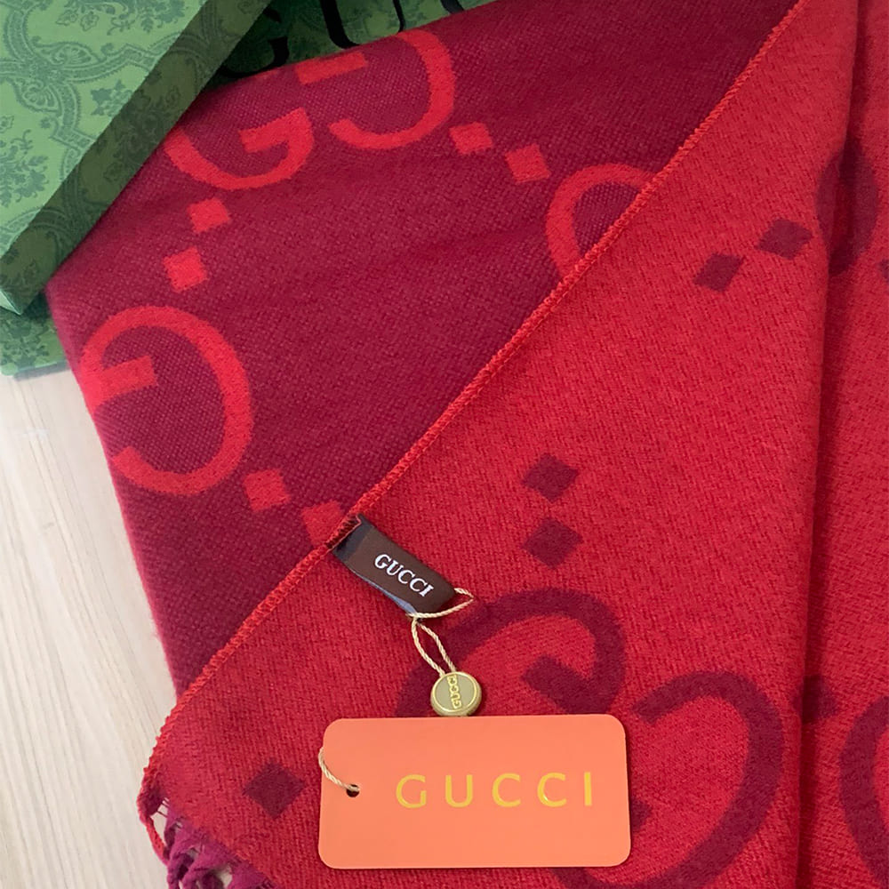 Gvc*1 GG wool jacquard scarf