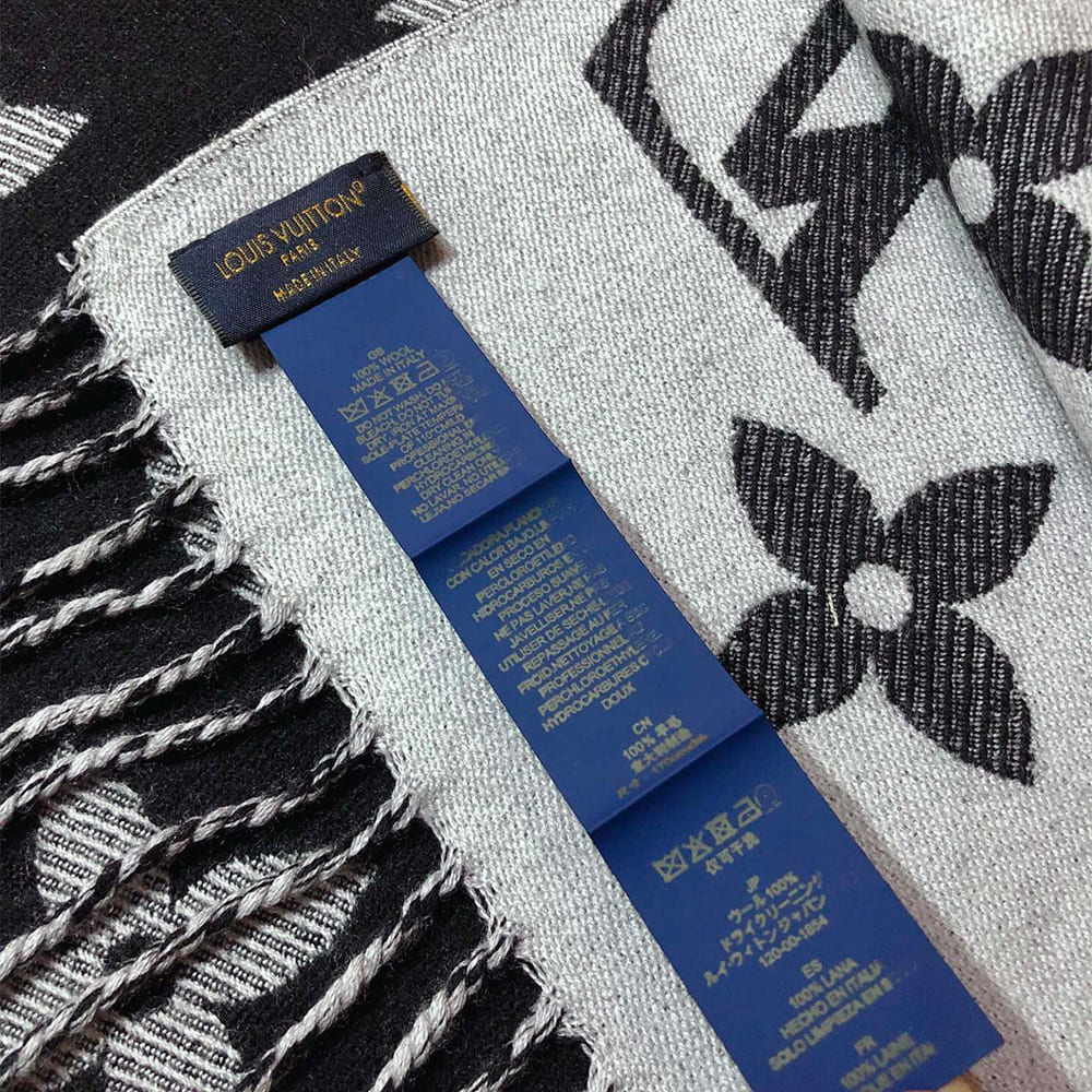 LV ESSENTIAL Scarf