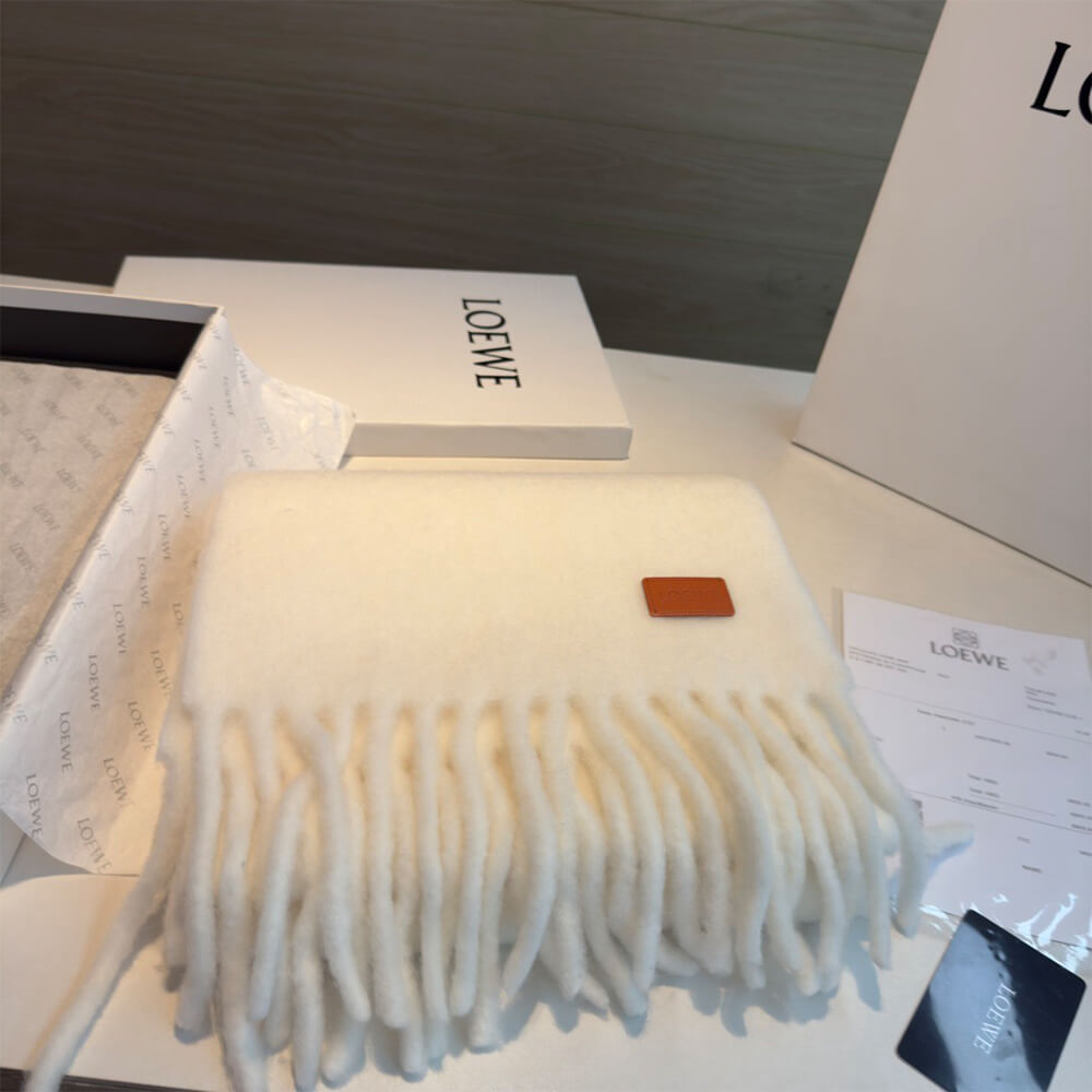L0ew* Scarf in mohair and wool blend