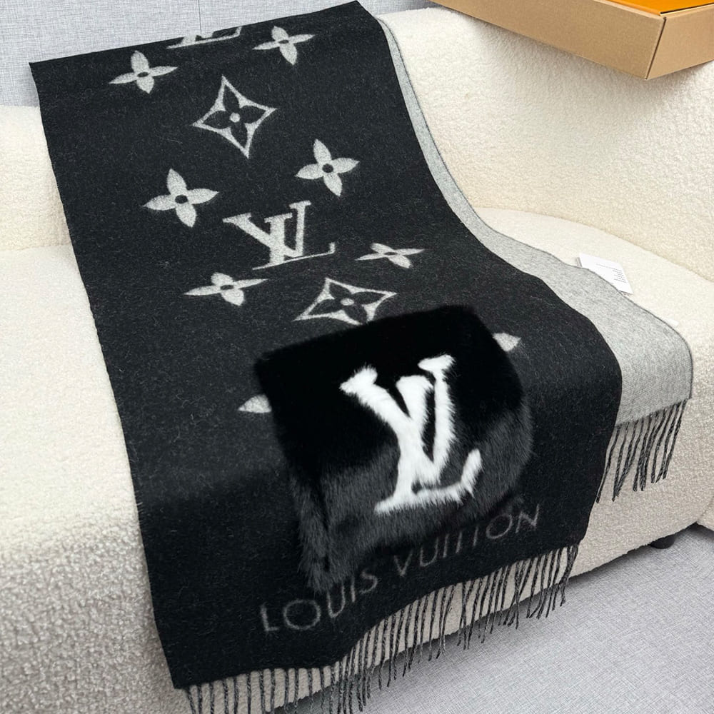 LV Cold Reykjavik Scarf