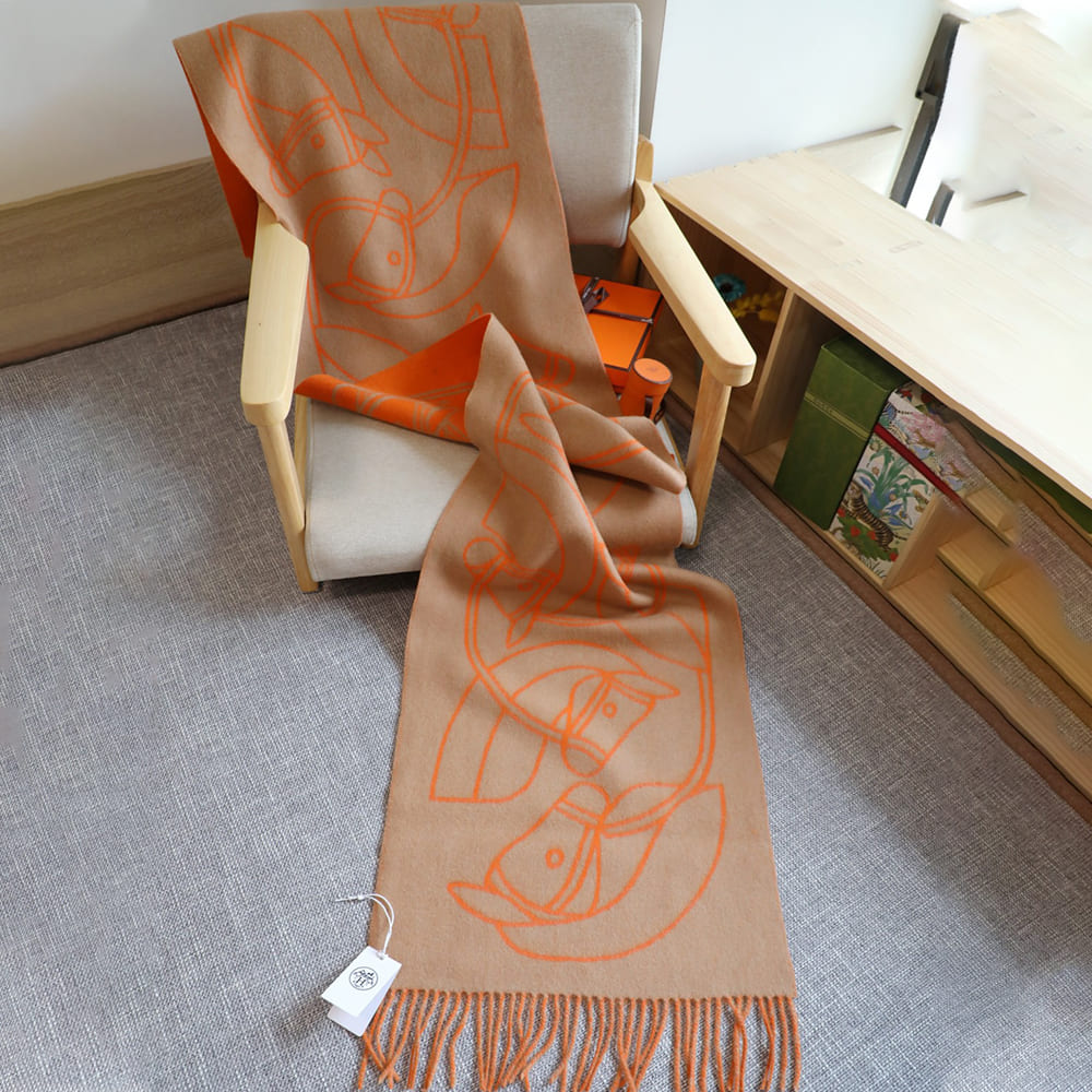 H**me5 Casaque Entrelacs Equestres scarf
