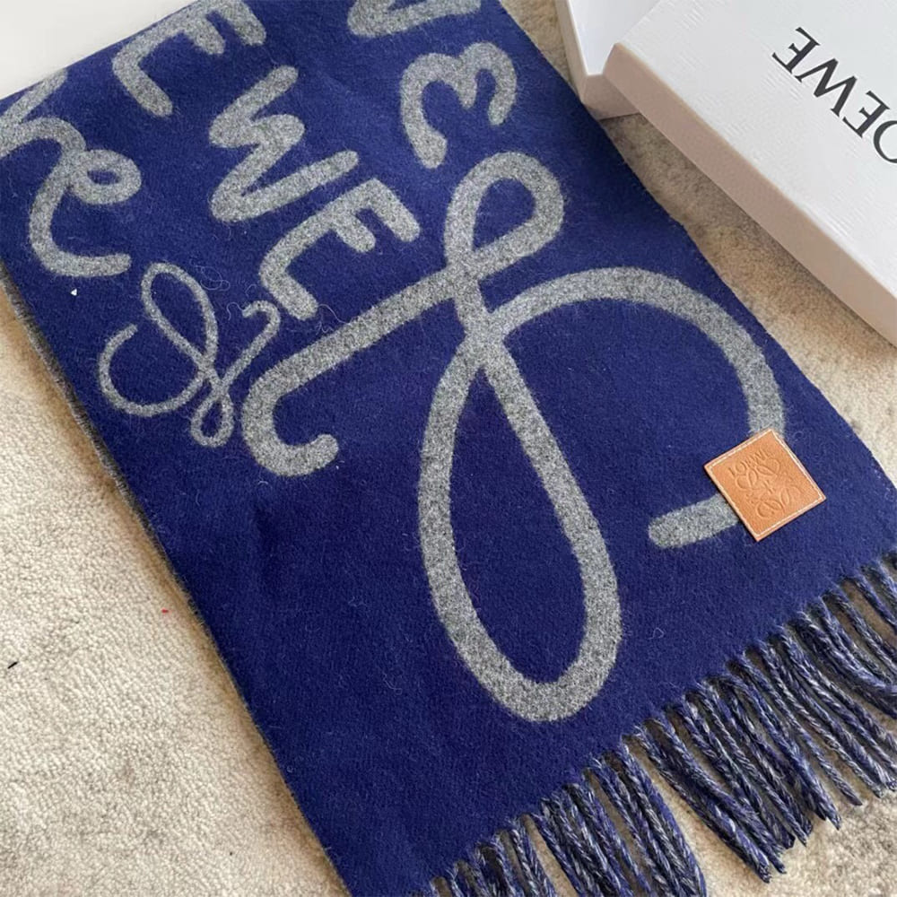 L0ew* Scarf in wool and cashmere