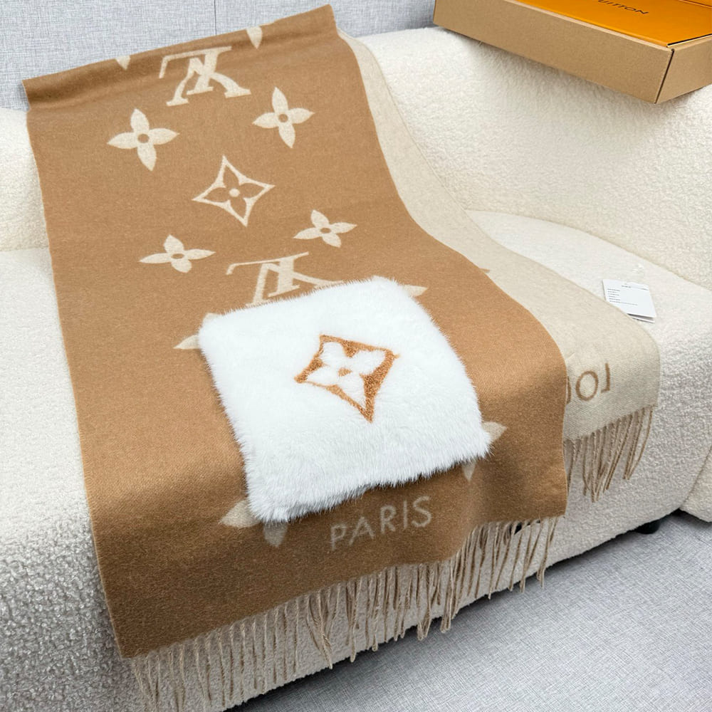 LV Cold Reykjavik Scarf