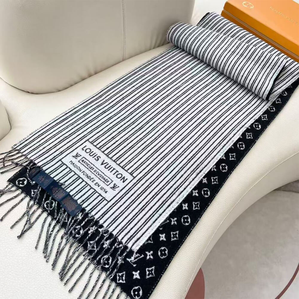 LV Scarf