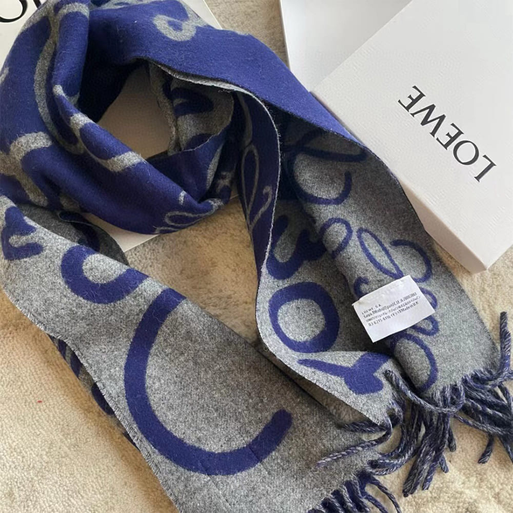 L0ew* Scarf in wool and cashmere