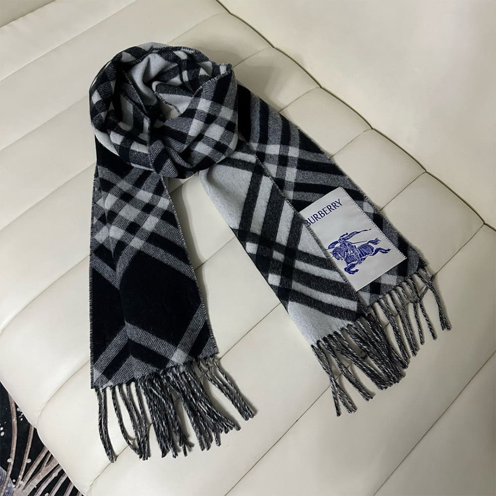 Bv*b*rry Check Cashmere Scarf