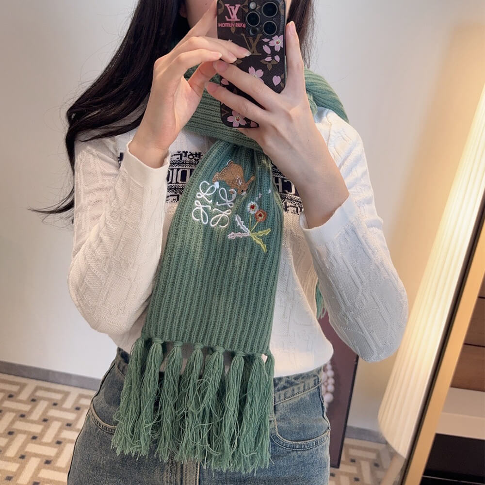 L0ew* Wool-Blend Knitted Bunny Scarf