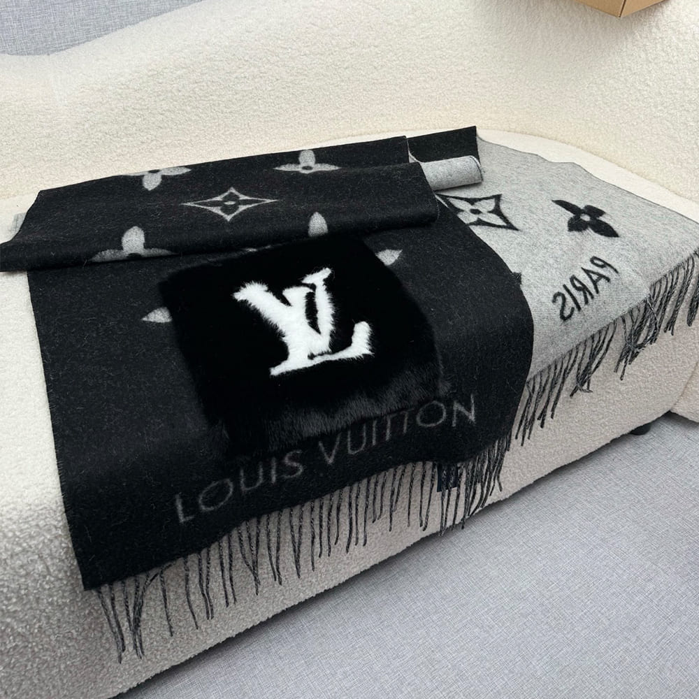 LV Cold Reykjavik Scarf