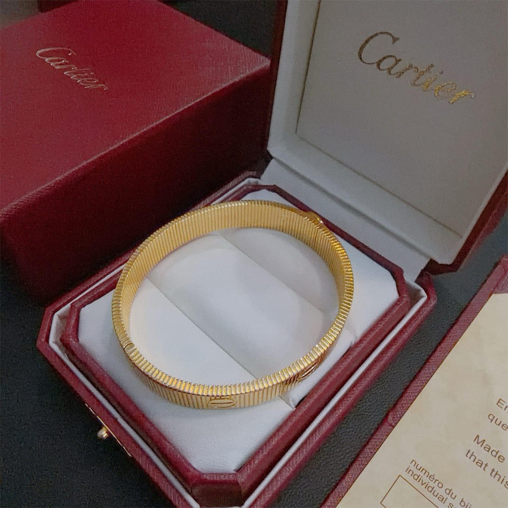 Ca*t1er LOVE Unlimited Bracelet