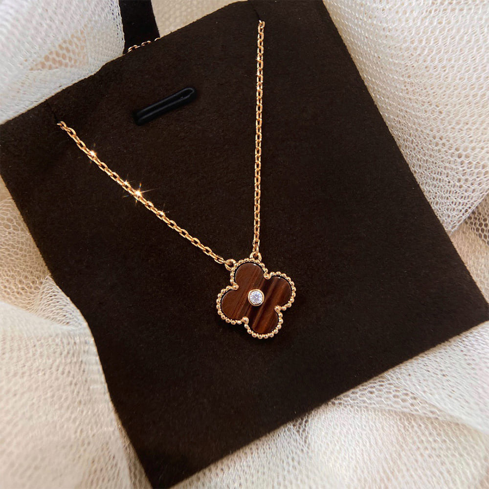 VCA necklace