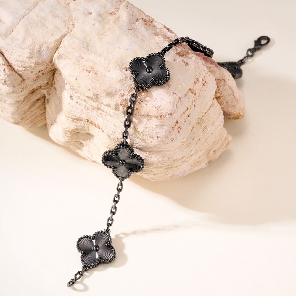 VCA Vintage Alhambra bracelet