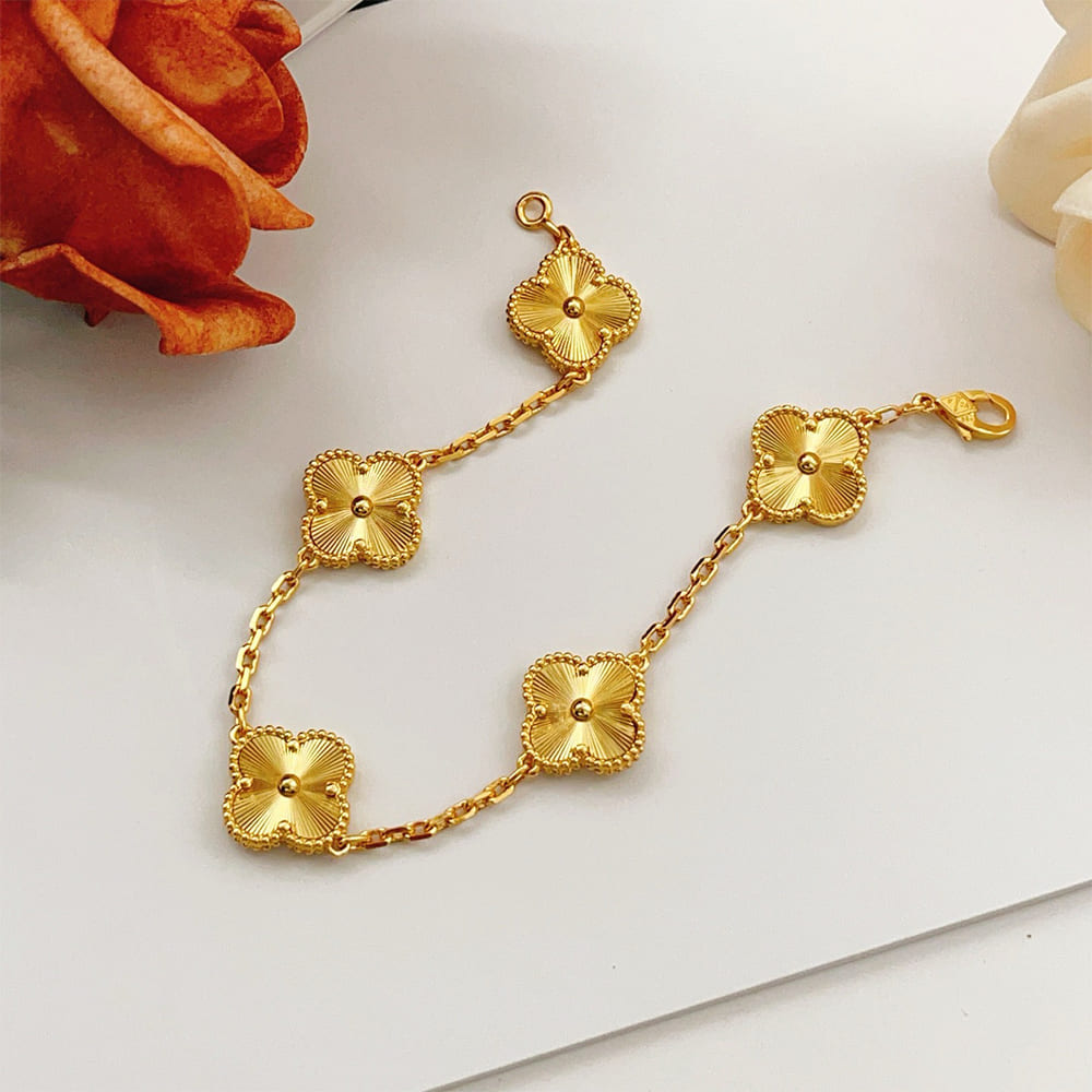 VCA Vintage Alhambra bracelet