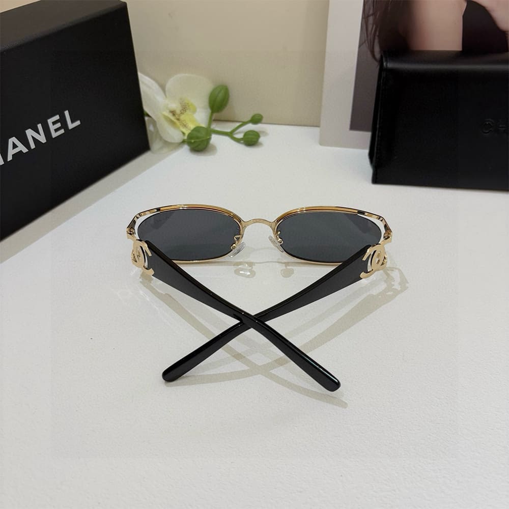Ch**el SUNGLASSES