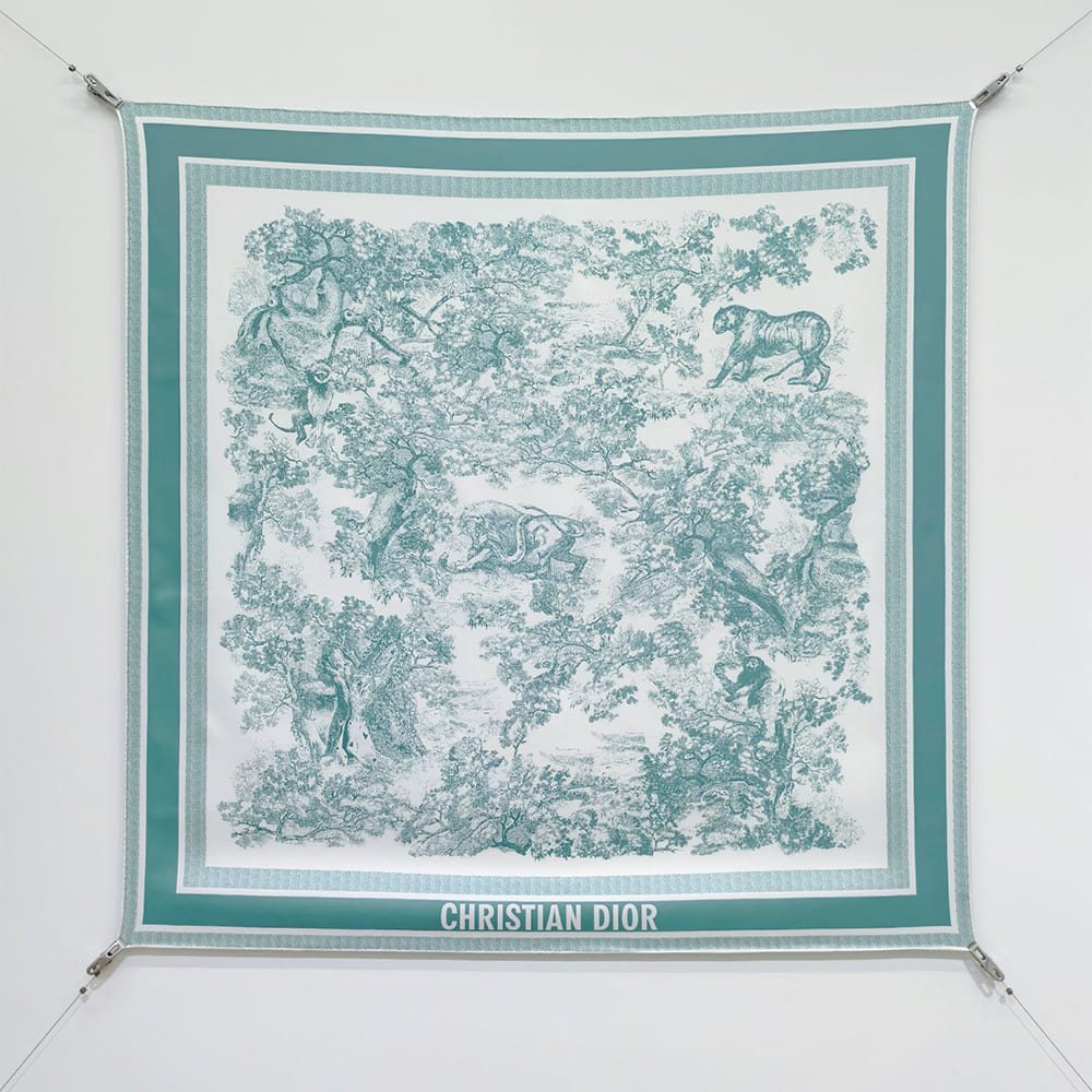 D10r Toile de Jouy Sauvage 90 Square Scarf