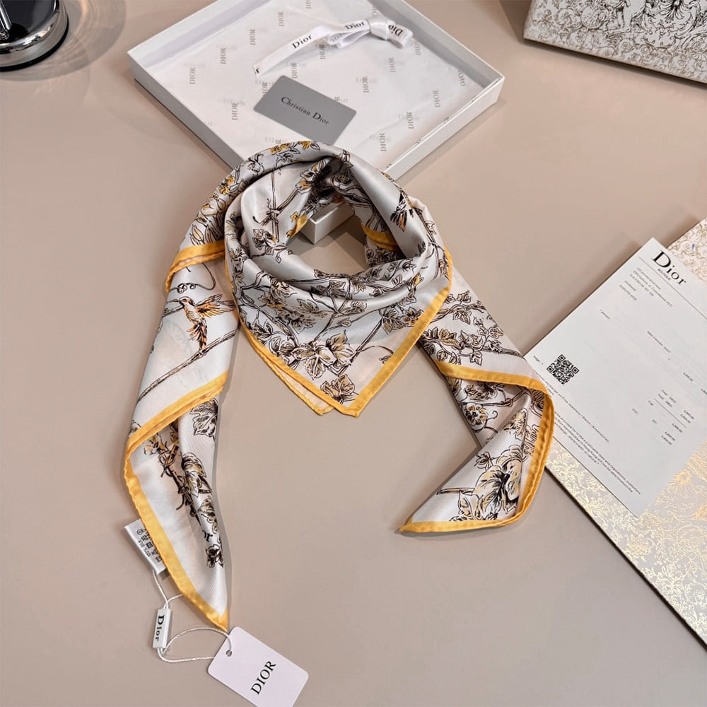 D10r Jardin D-Étoile 90 square scarf