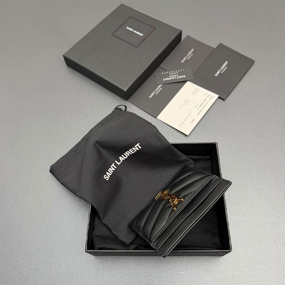 CASSANDRE MATELASS?? card case in lambskin(HIGH-END GRADE)