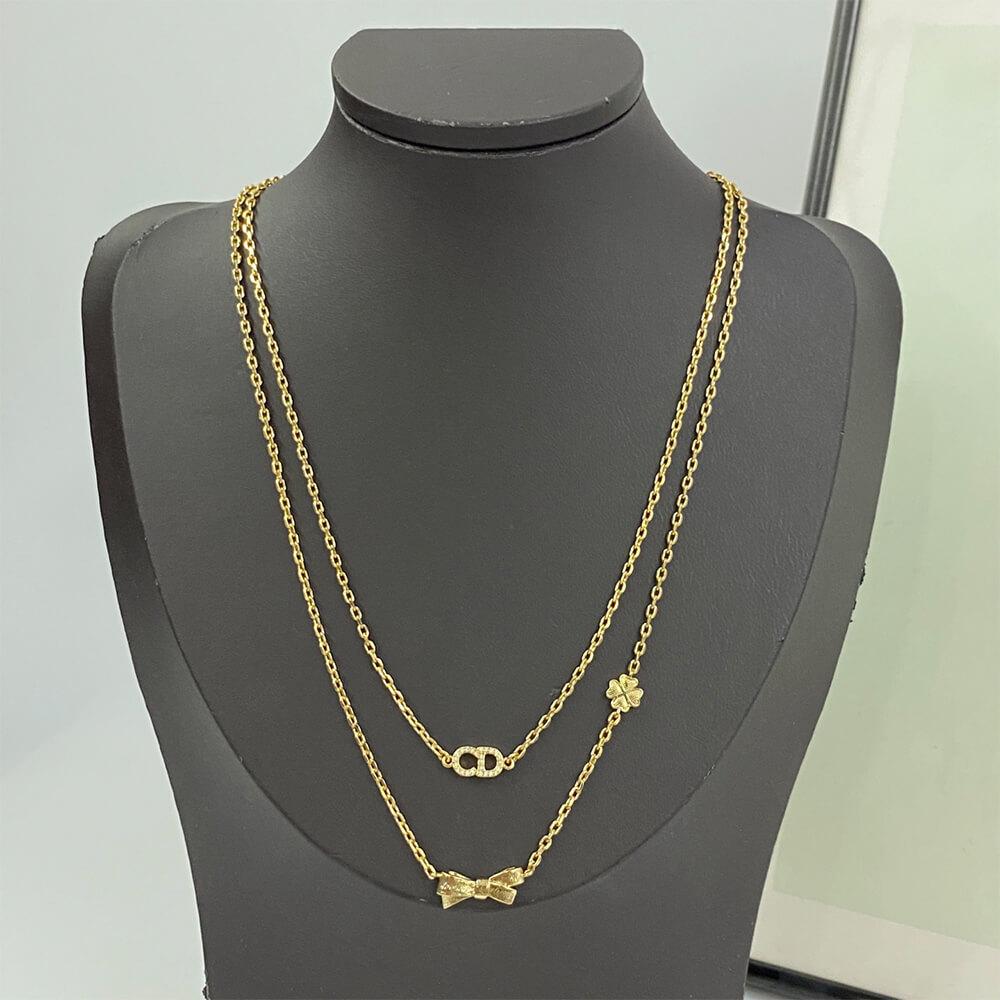 D10r CD Bow necklace