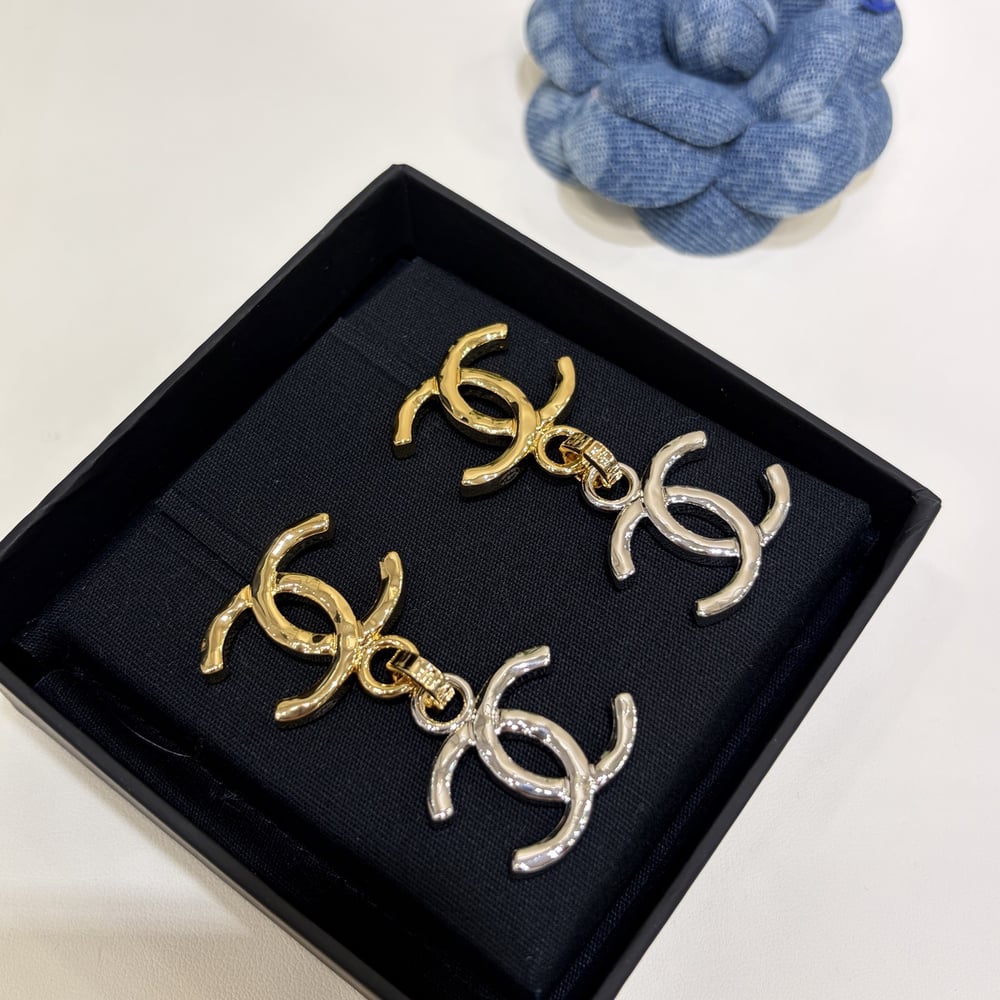 Ch**el Pendant Chain Earrings (HIGH-END GRADE)