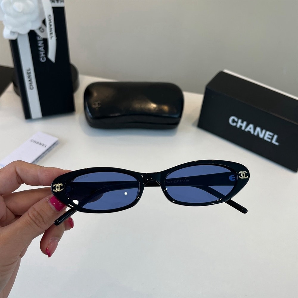 Ch**el Sunglasses