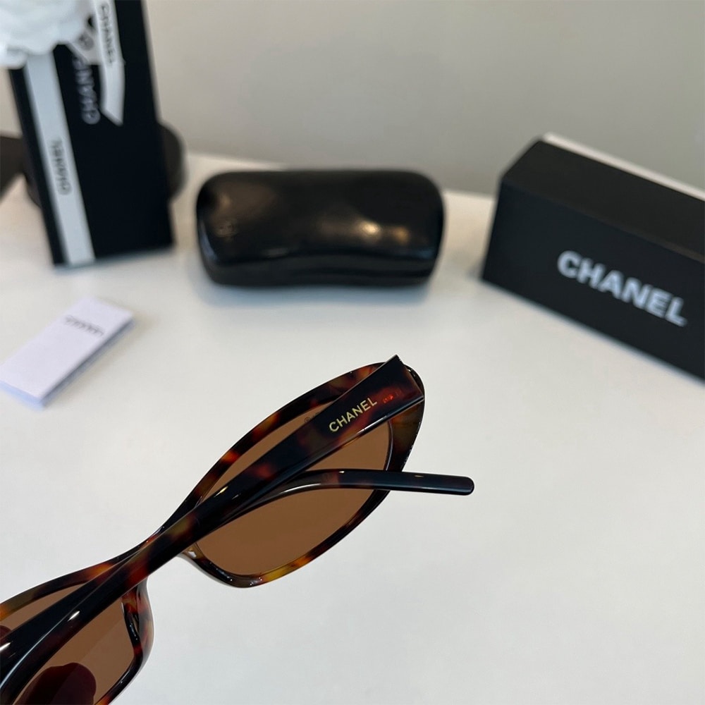 Ch**el Sunglasses