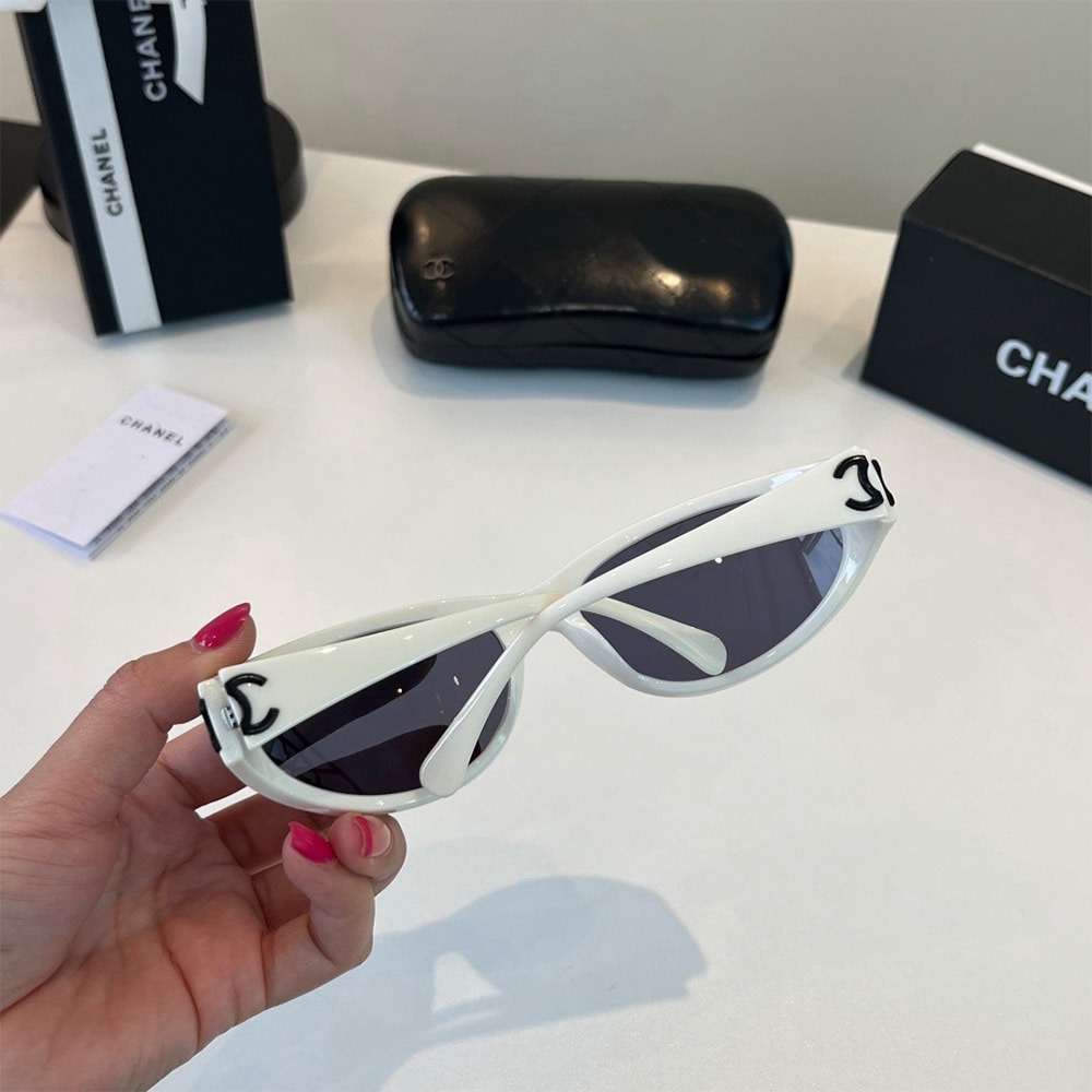 Ch**el Sunglasses