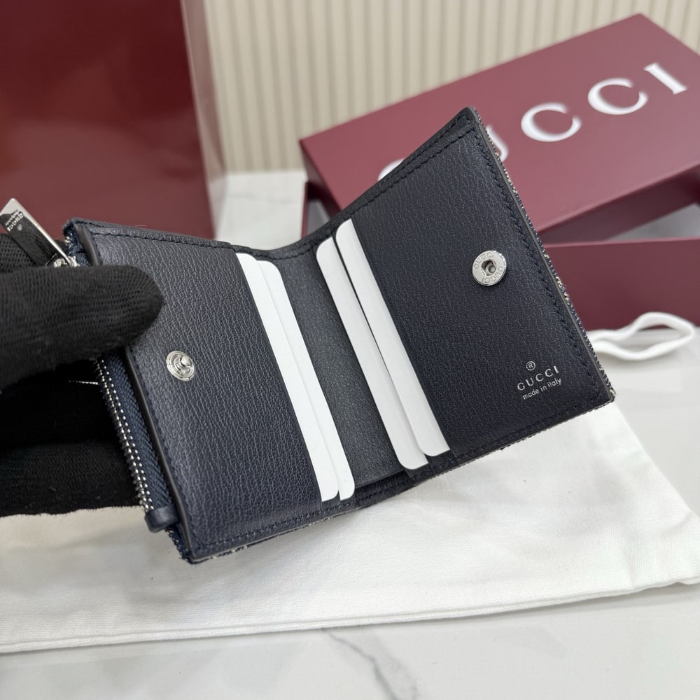 Gvc*1 Small wallet with Gvc*1 plaque(HIGH-END GRADE)