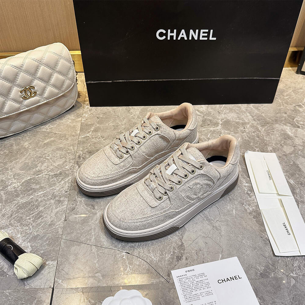 Ch**el Trainers